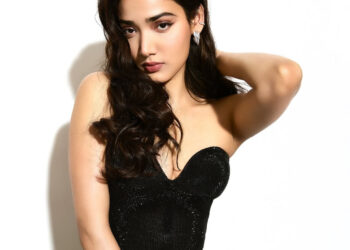 Lo and behold! Medha Shankar ki dazzling entry in her GQ India moment! Chah gayi, boss! Naram-naram fabric, kadak-kadak pose aur heart-throbbing looks â woh toh pure style ki rani ban gayi.